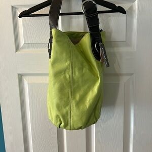LouenHide green barrel bag